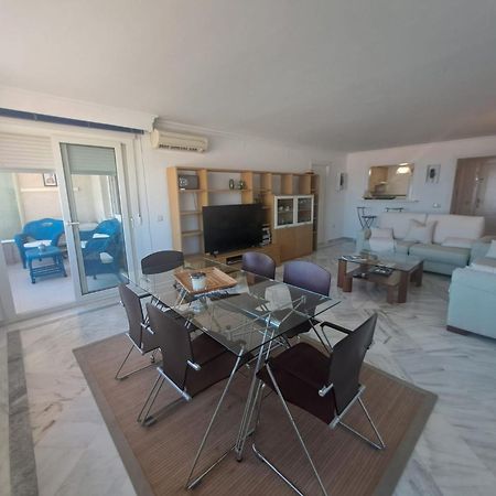 Beachfront Complex El Coloso Views,Pools,Parking Benalmadena Costa ภายนอก รูปภาพ